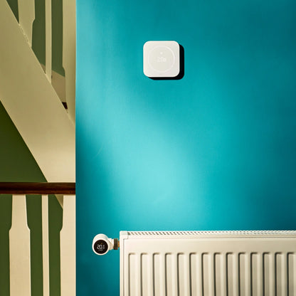 Wired Smart Thermostat X (2nd gen) - Starter Kit with 2 Smart Radiator Thermostats